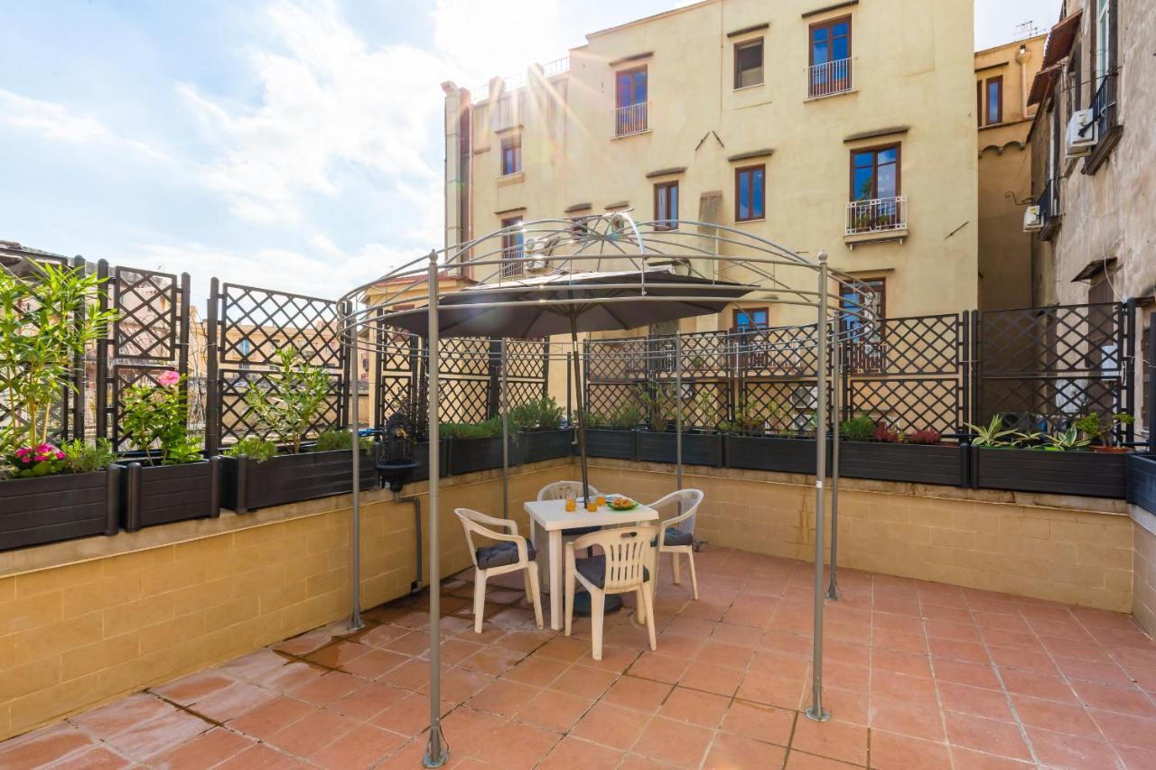 Appartamento A Santa Maria La Nova By Wonderful Italy Naples Luaran gambar